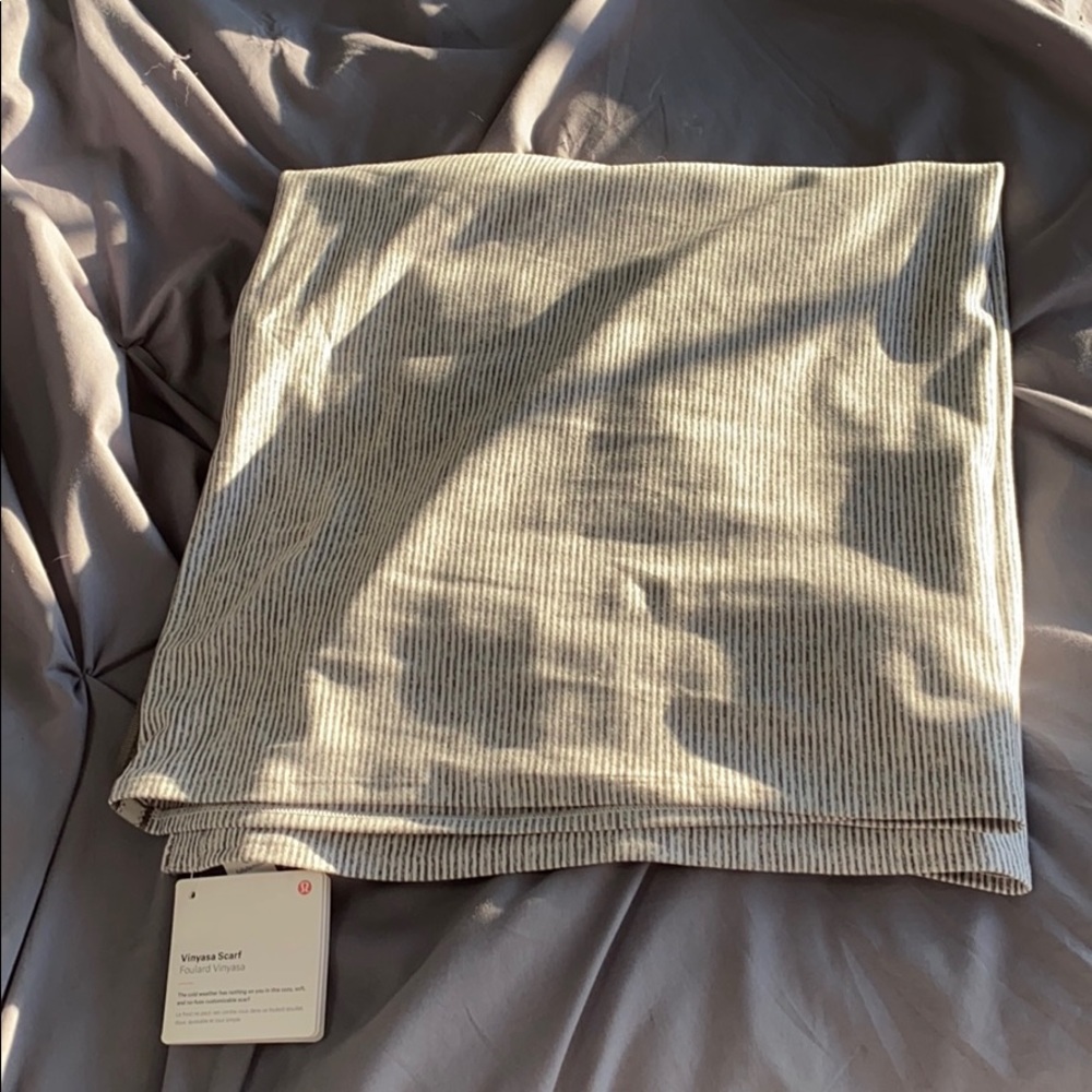 Vinyasa scarf